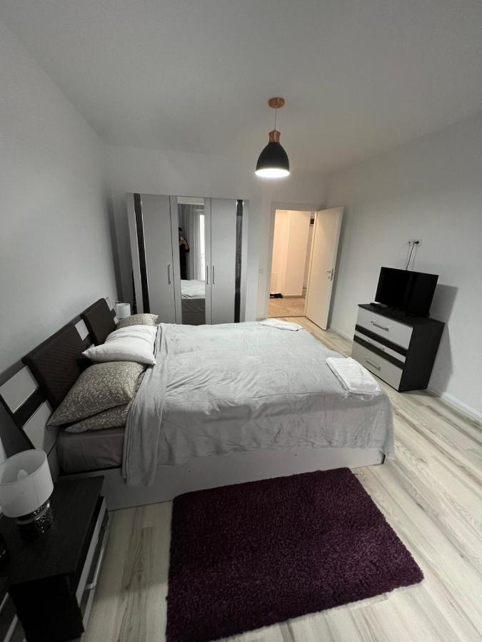 Chic Apartament Complex Inamstro 이아시 외부 사진